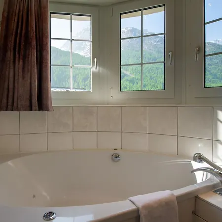 Apartment Dolce Appartement-fewo 4-bettwohnung Nadelhorn By Interhome Saas-Fee
