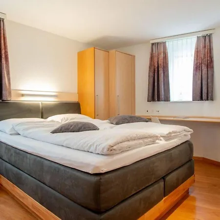 Dolce Appartement-fewo 4-bettwohnung Nadelhorn By Interhome Apartment